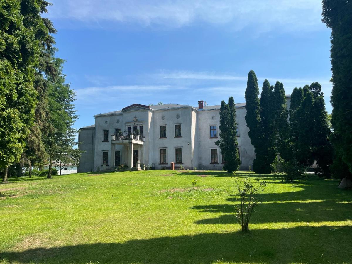 Palac Victoria Mgowo Eksteriør bilde